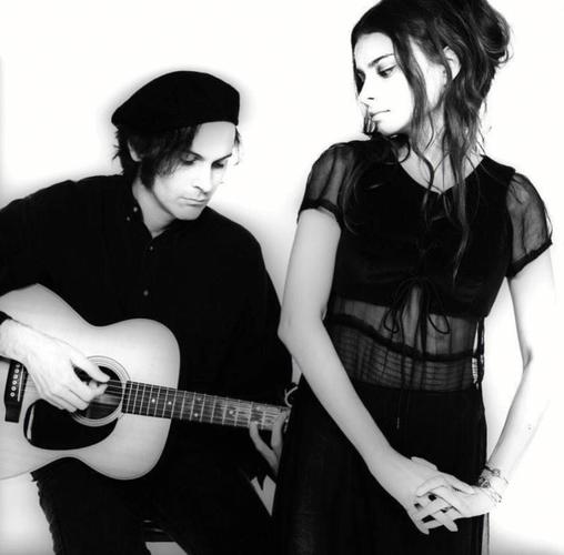 [ Dream-Pop 10期 ] 迷星 Mazzy Star - Greatest Hits 精选：疏离时光的低语 于迷幻氤氲中绽放的颓败之花