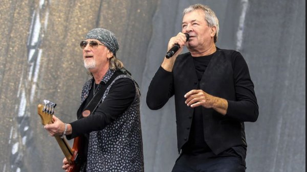 [硬摇滚 Hard Rock] 深紫乐队Deep Purple - Live in Verona：古罗马竞技场的交响摇滚史诗